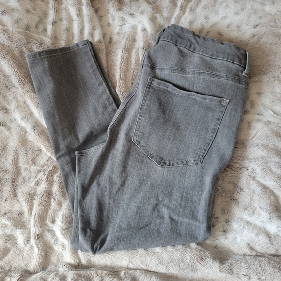 Express Flexx Gray Skinny Cropped Jeans 